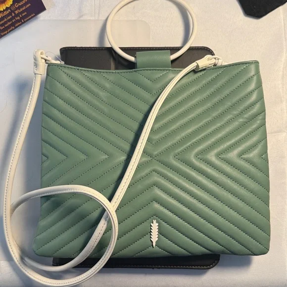 Thacker sea foam green leather Quilted Handbag purse 10” x 8” - Picture 3 of 14